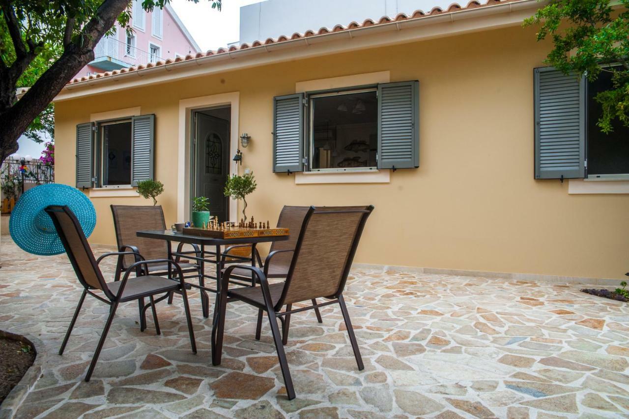 Nauticum City House Argostoli  Buitenkant foto